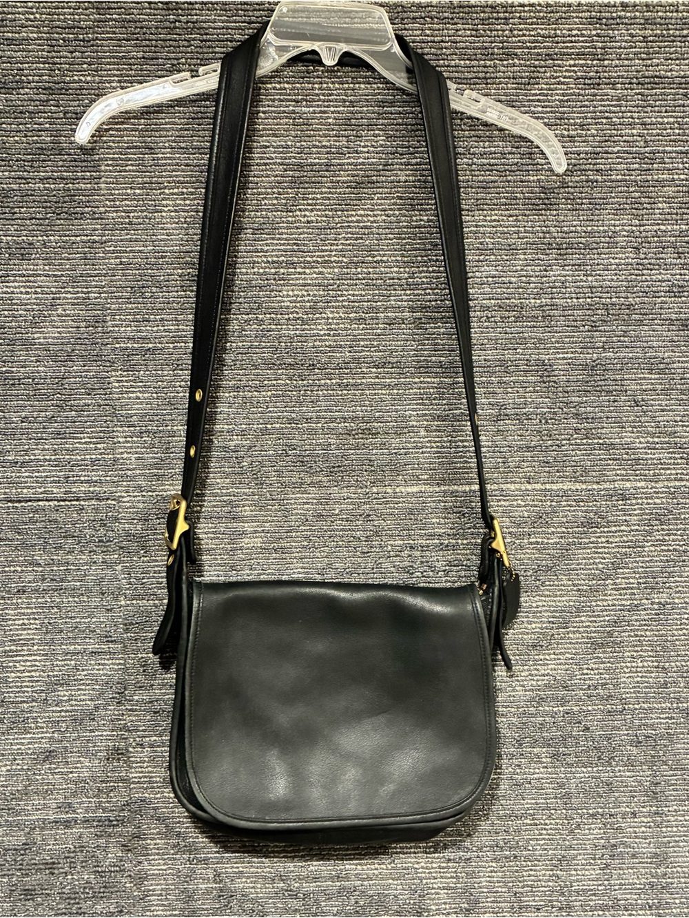 Vintage Coach Patricia’s Legacy Bag a Classic 1990s saddle-style crossbodyNo9551